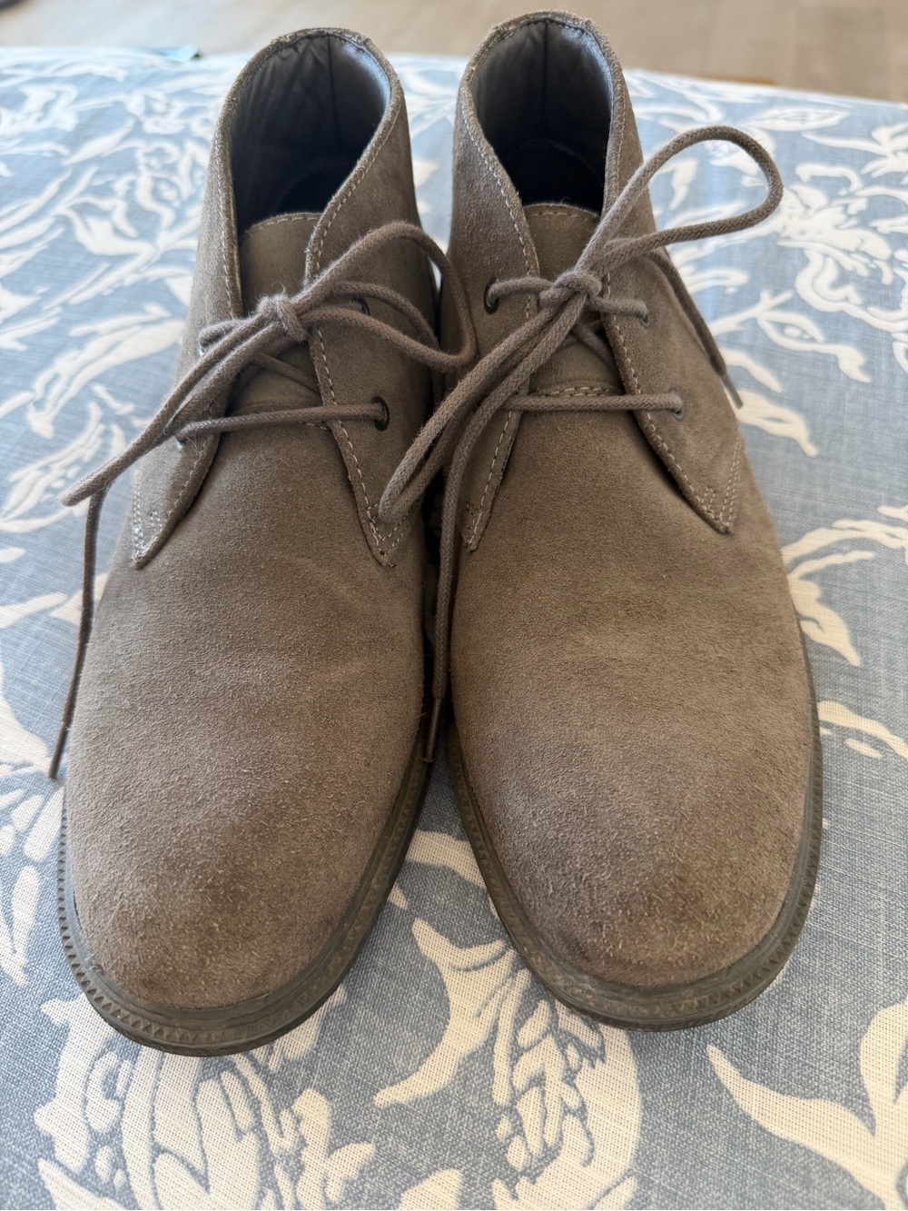 Bass & Co. gray boots